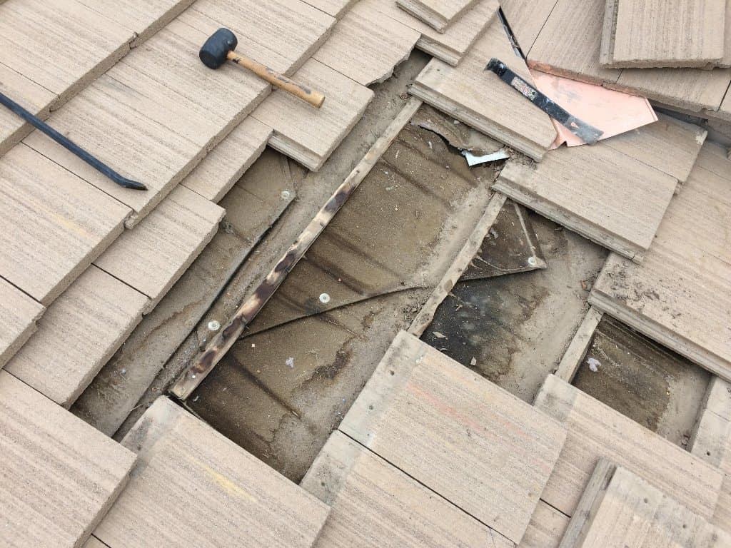 Broken Tile & Crack Repair